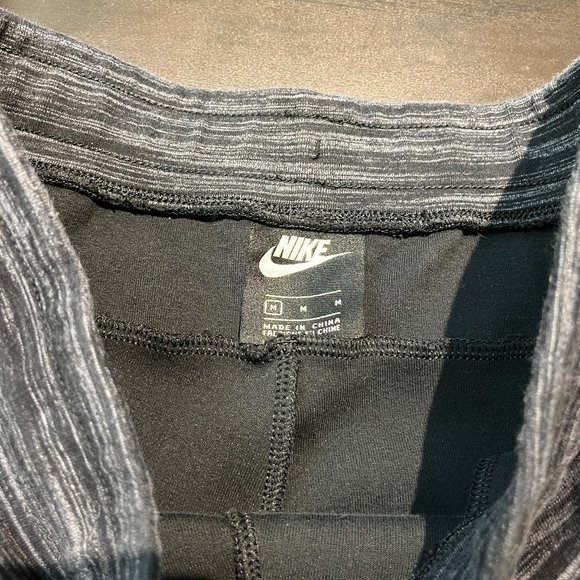 Nike Tech Fleece Jogger Pants - Men's Size M - Picture 7 of 9